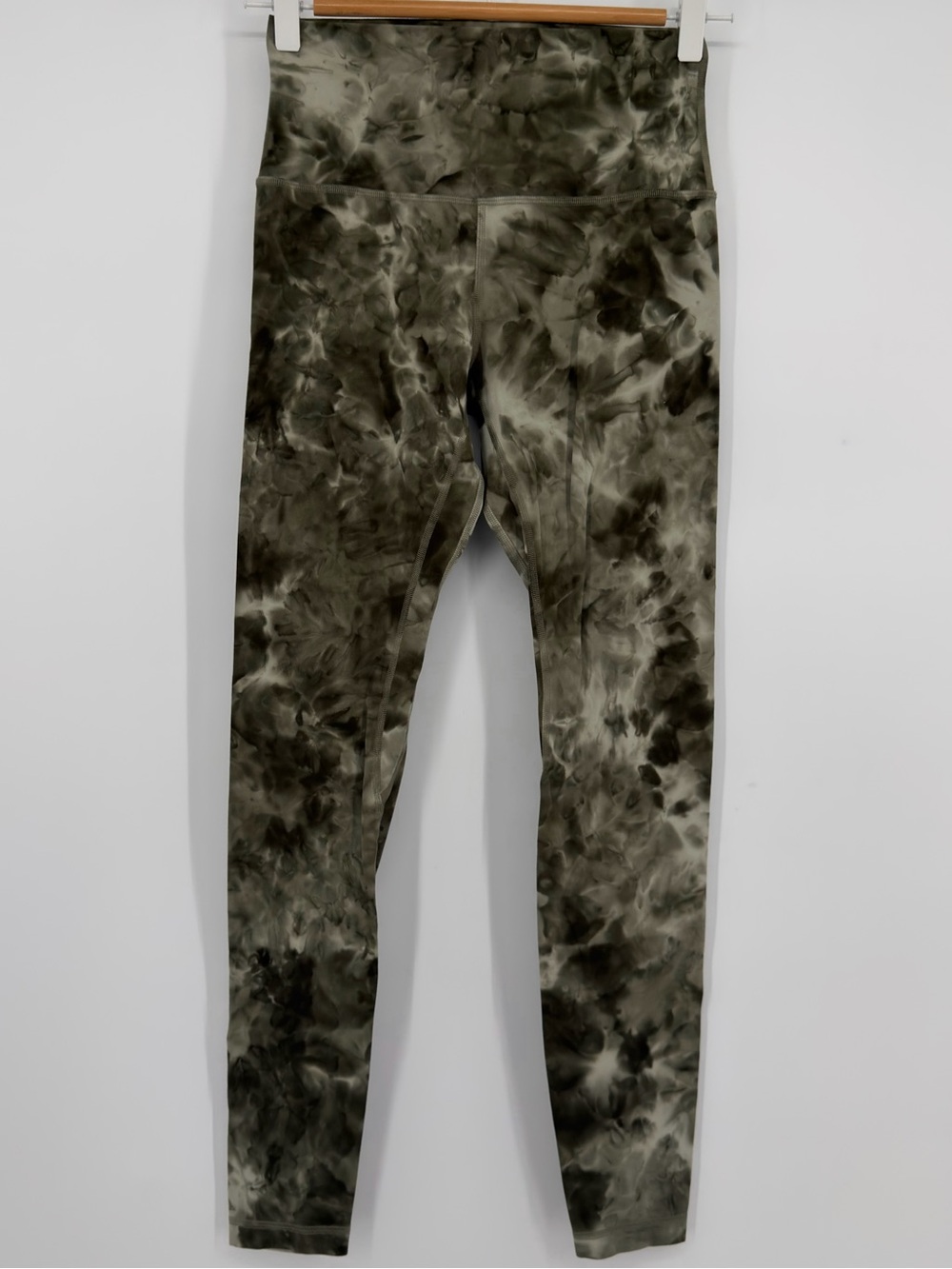 Lululemon Align Pant 28" Diamond Dye Sage‎ Green Size 6